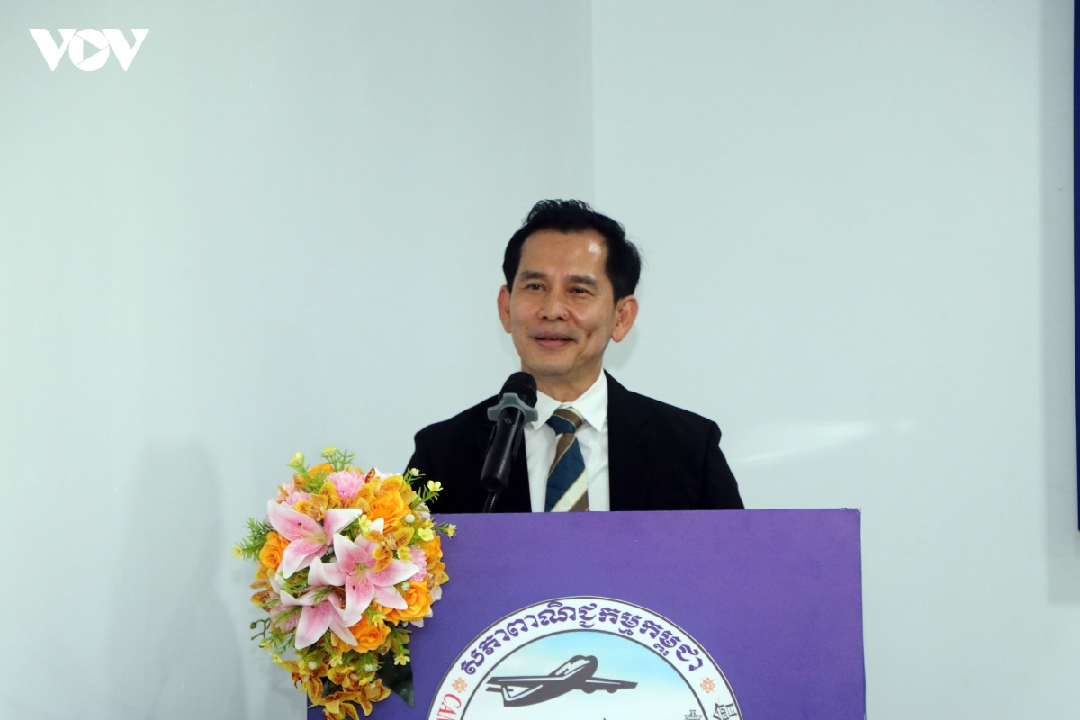 vov-ong-tan-monivann-pho-chu-tich-phong-thuong-mai-campuchia-.jpg