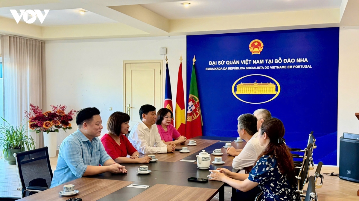 vov lam viec voi Dai rtp cua bo Dao nha, trao doi kinh nghiem phat trien phat thanh, chuyen doi so hinh anh 6