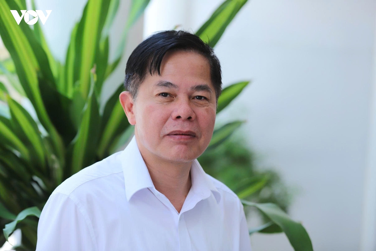 Doi moi sang tao danh thuc nguon gen quy tra hoa vang cuc phuong hinh anh 4