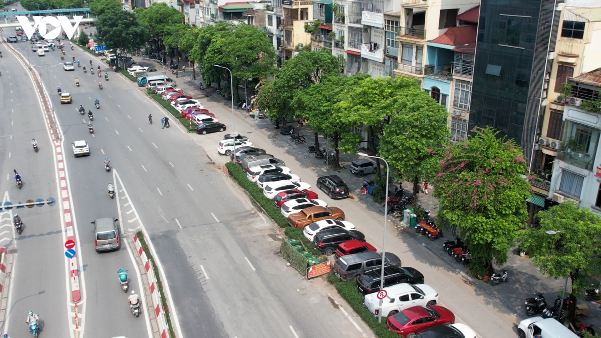 can canh cac diem trung chuyen, bai giu xe phuc vu vung phat thai thap o ha noi hinh anh 11