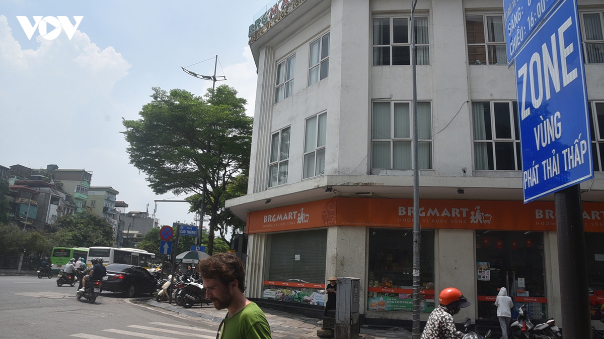 Cận cảnh các điểm trung chuyển, bãi giữ xe phục vụ vùng phát thải thấp ở Hà Nội