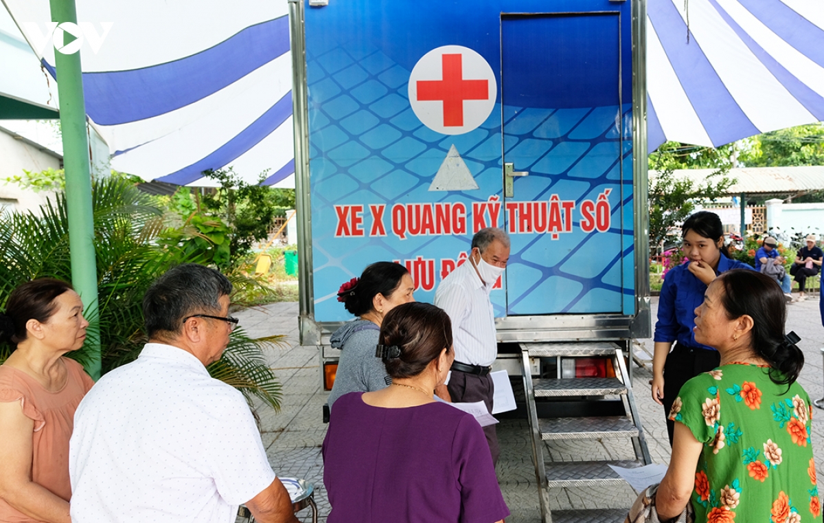 Khám sức khỏe miễn phí ở Đà Nẵng: Phát hiện nhiều trường hợp tổn thương phổi