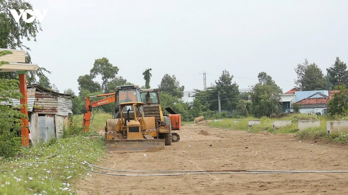 tay ninh se cuong che ho cham giao mat bang duong Dt.830e hinh anh 2