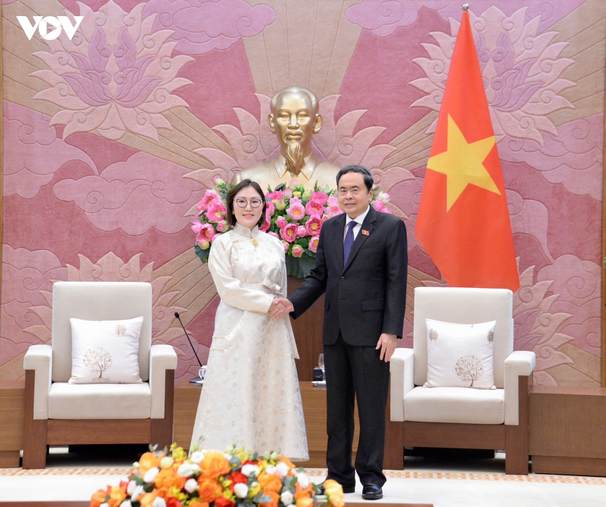 chu tich quoc hoi tran thanh man tiep Dai su mong co hinh anh 1