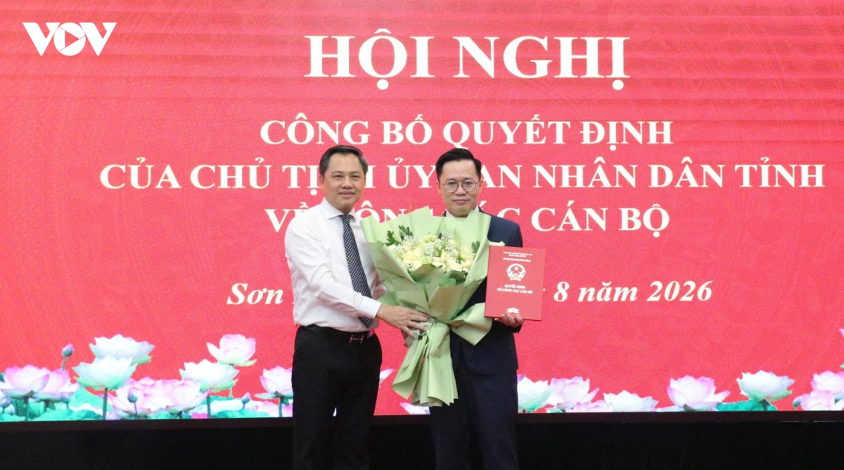 son la cong bo cac quyet dinh ve cong tac can bo hinh anh 1