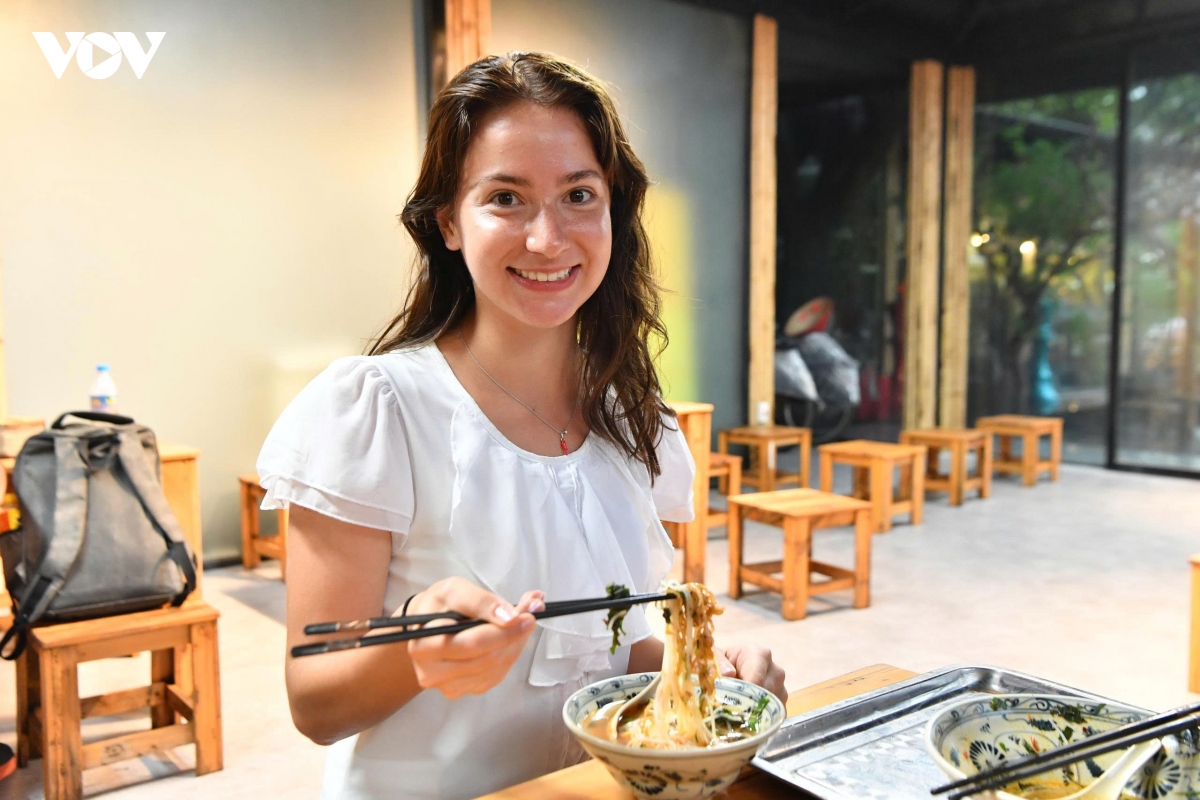 bun oc ha noi cham mot lan, nho ca mot huong vi hinh anh 10