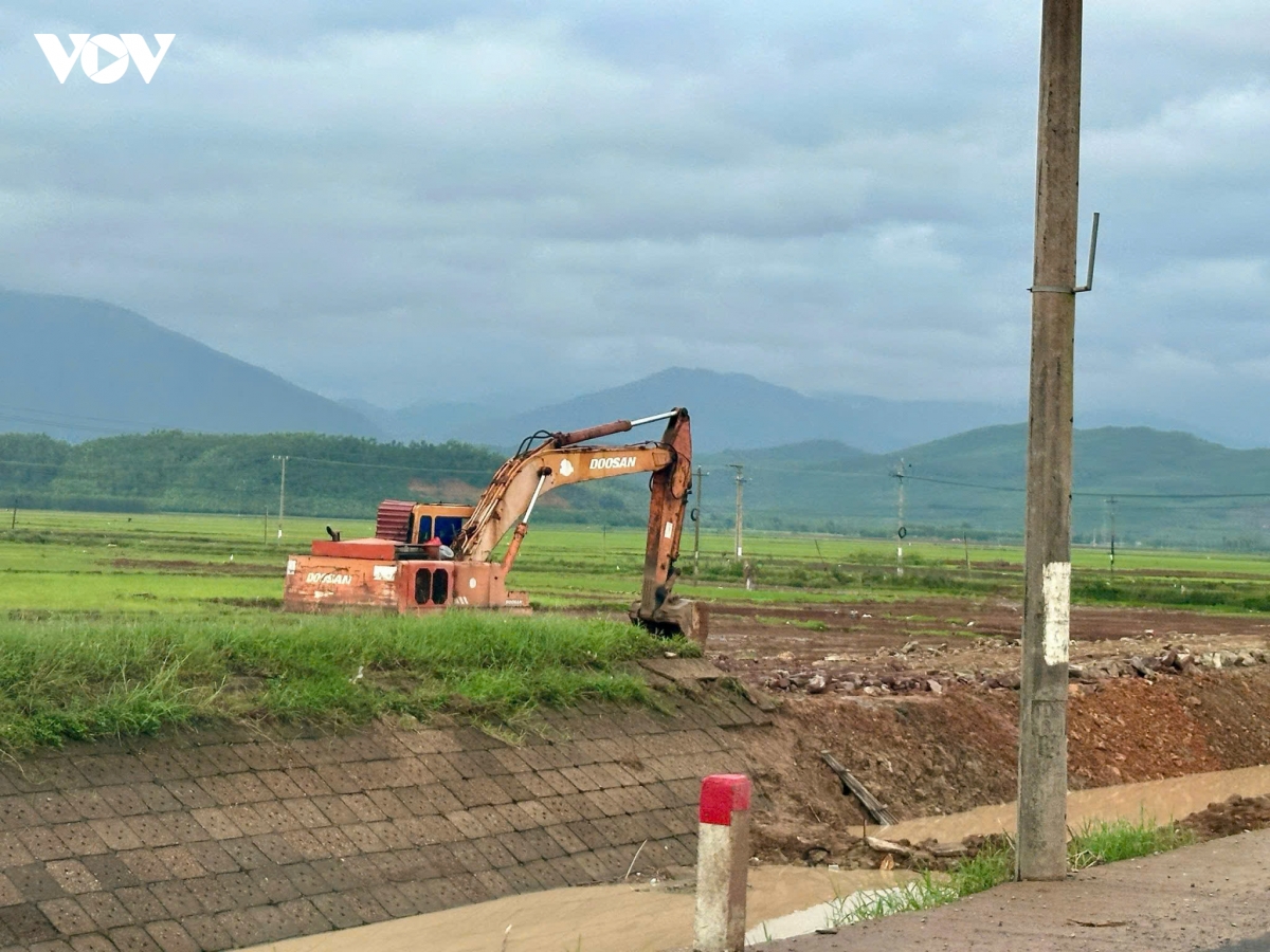 Dak lak ra soat cong trinh thuy loi, diem sat lo truoc cao diem mua mua lu hinh anh 1