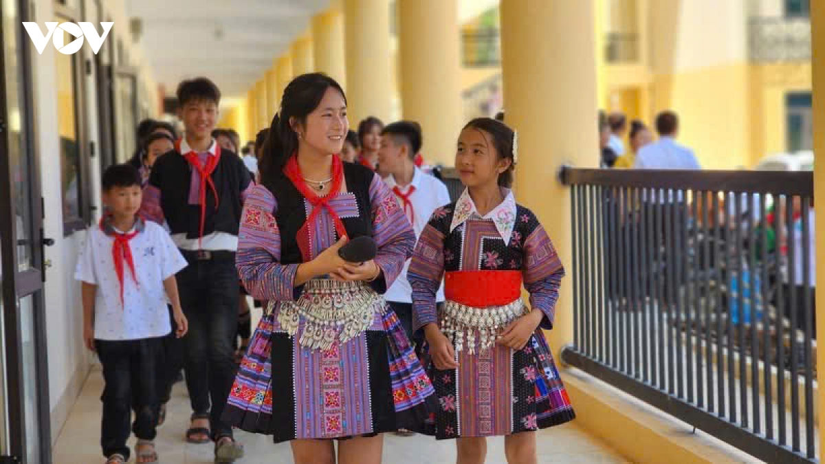 dien mao ngoi truong noi tru lien cap vung bien gioi son la hinh anh 13