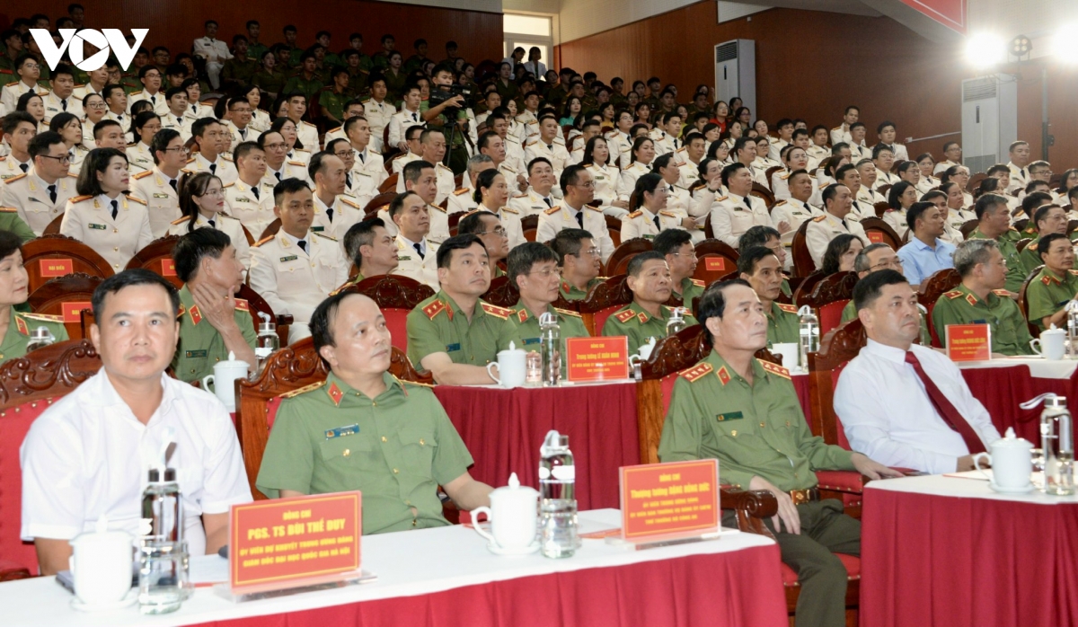 tong bi thu, chu tich nuoc to lam tham hoc vien ky thuat va cong nghe an ninh hinh anh 3