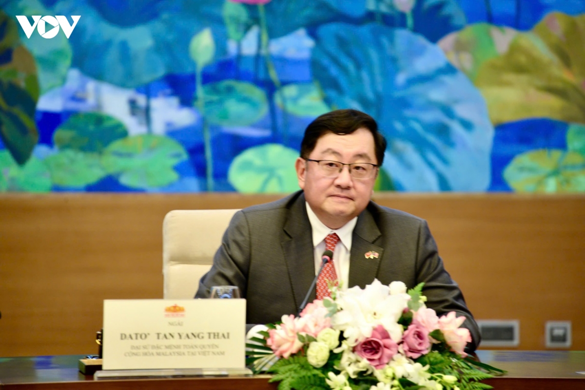 chu tich quoc hoi tiep Dai su malaysia tai viet nam hinh anh 3