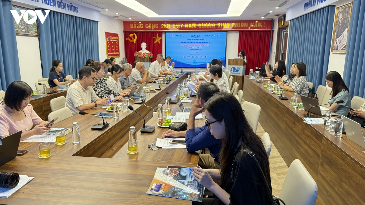 Dong luc chuyen doi so va phat trien ben vung nganh nuoc hinh anh 3
