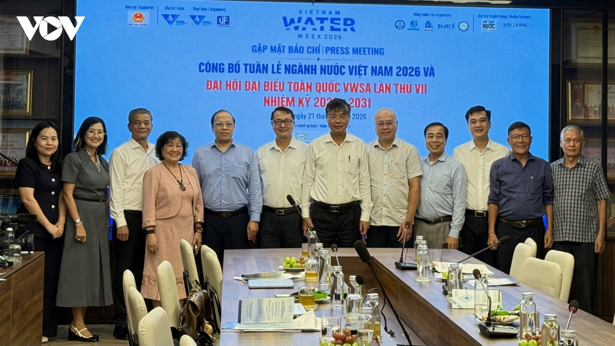 Dong luc chuyen doi so va phat trien ben vung nganh nuoc hinh anh 1