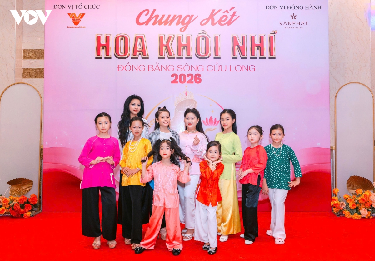  Dai su van hoa nhi hoi tu trong tinh hoa mien song nuoc hinh anh 1