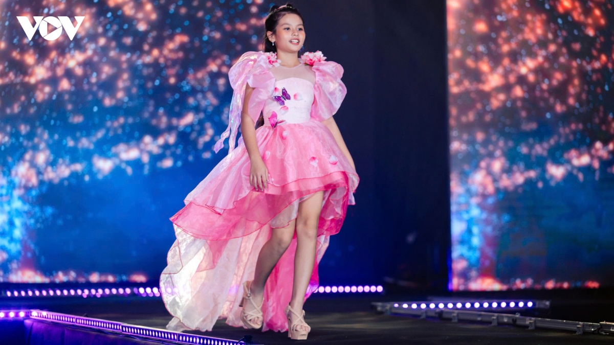 Dai su van hoa nhi hoi tu trong tinh hoa mien song nuoc hinh anh 3