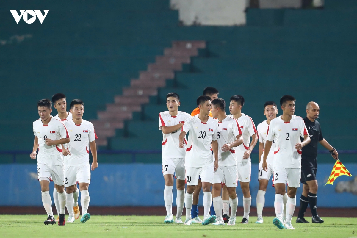 truc tiep u20 viet nam 0-3 u20 trieu tien qua kho cho chu nha hinh anh 1