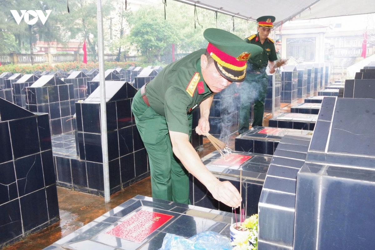 vinh long va hai phong thu nhan hang chuc nghin mau adn than nhan liet si hinh anh 4