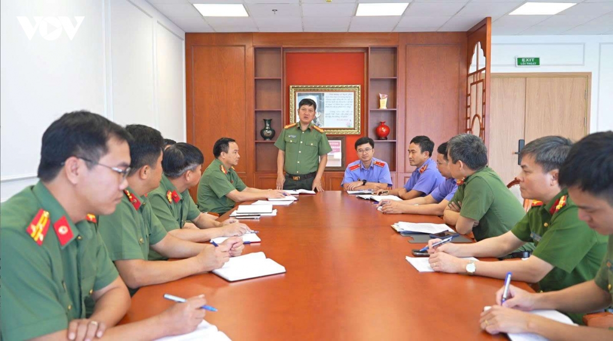 boc go duong day lua dao, mua ban du lieu va rua tien hinh anh 1