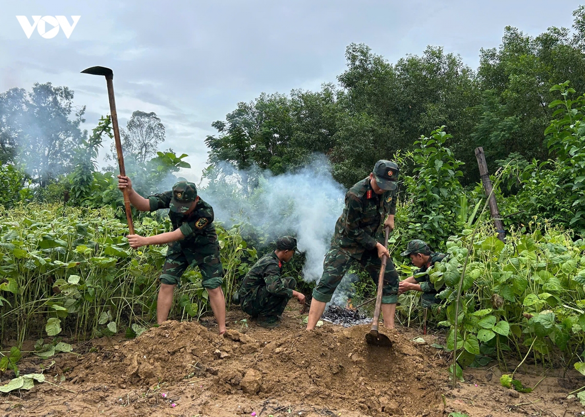 Da nang quy tap 3 hai cot liet si nghi thuoc luc luong dac cong hinh anh 1