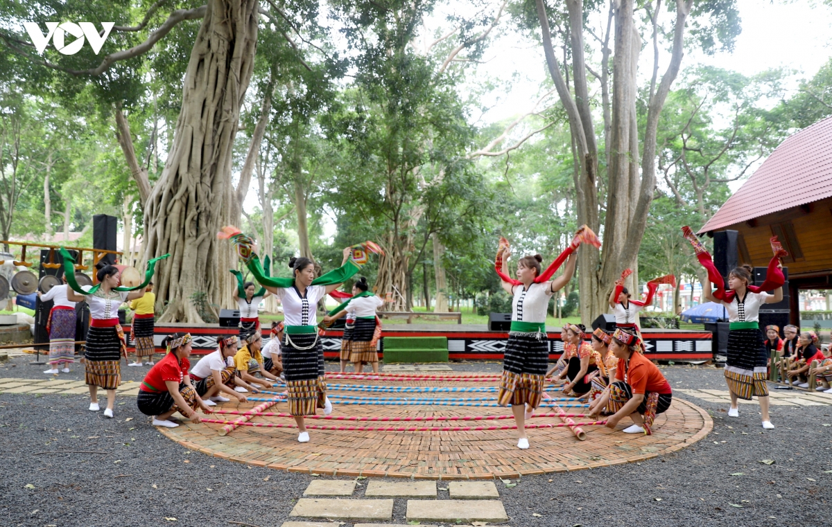di san viet hoi tu giua long buon ma thuot, Dak lak hinh anh 11