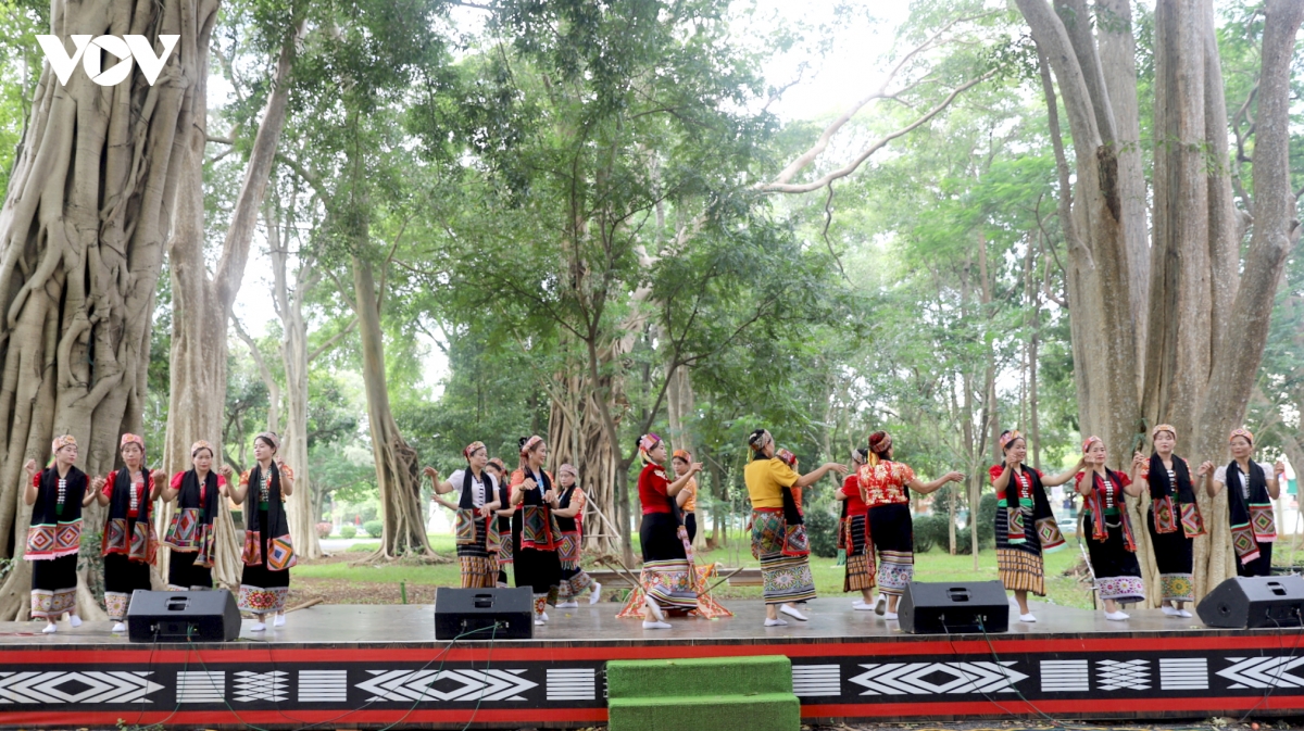 di san viet hoi tu giua long buon ma thuot, Dak lak hinh anh 3