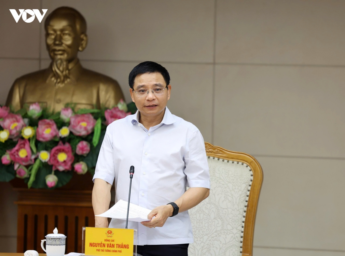pho thu tuong nguyen van thang trung tam tai chinh phai som co thuong vu cu the hinh anh 1