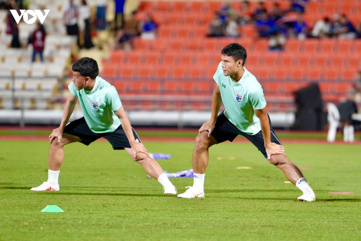 trUc tiEp thai lan 0-0 viet nam hiep 1 ket thuc hinh anh 23