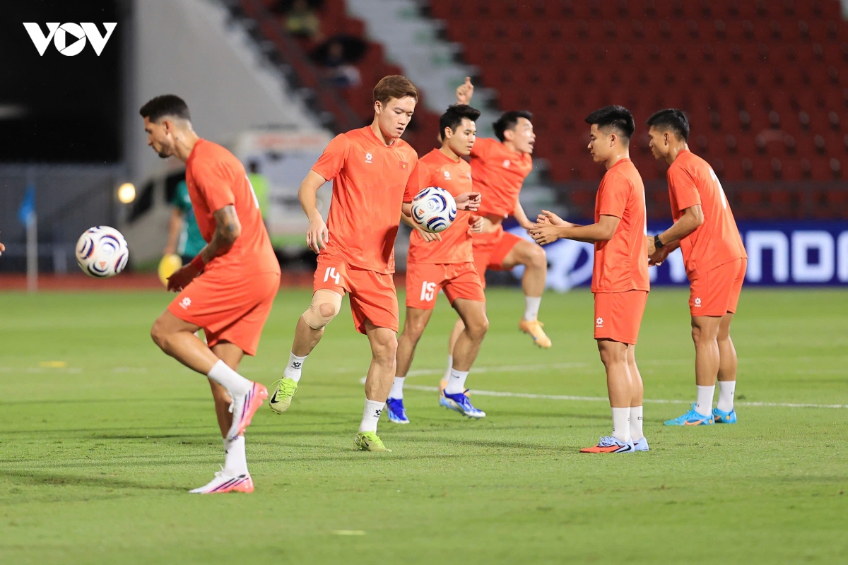 trUc tiEp thai lan 0-0 viet nam hiep 1 ket thuc hinh anh 18