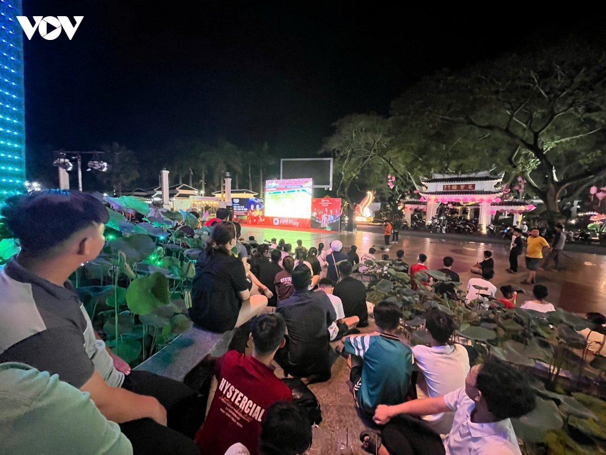 trUc tiEp thai lan 0-0 viet nam hiep 1 ket thuc hinh anh 2