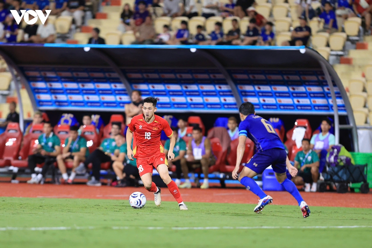 ket qua chung ket luot di asean cup 2026 Dt viet nam thang thuyet phuc thai lan hinh anh 2