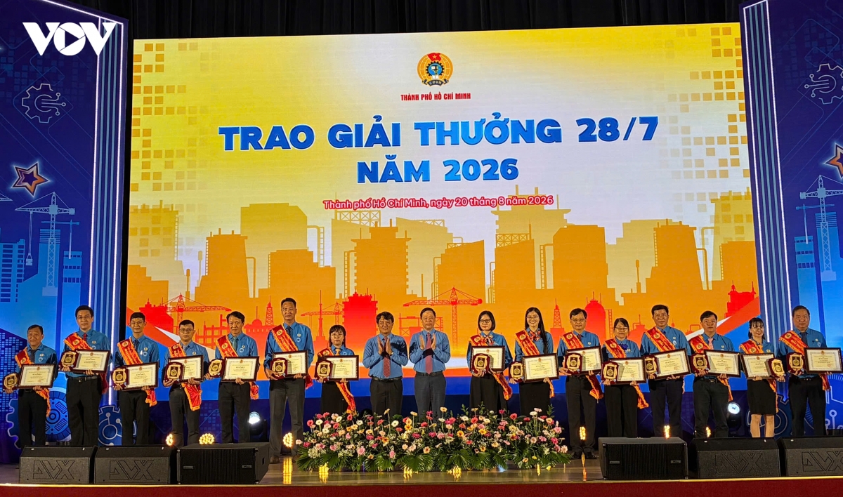 vinh danh 11 ky su, cong nhan co sang kien lam loi hang ti dong cho doanh nghiep hinh anh 2