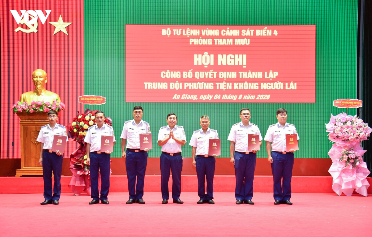 bo tu lenh vung canh sat bien 4 thanh lap trung doi phuong tien khong nguoi lai hinh anh 2