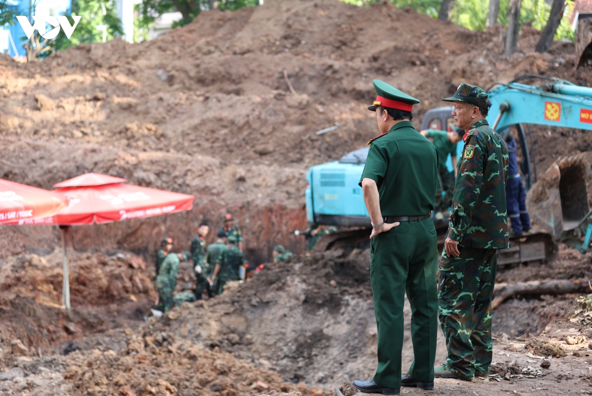 them 18 hai cot liet si duoc tim thay tai cong vien le thi rieng hinh anh 3