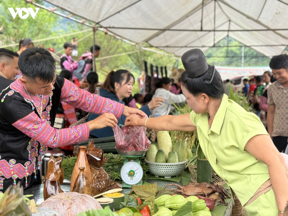 cho phien o mien nho thuong hinh anh 4