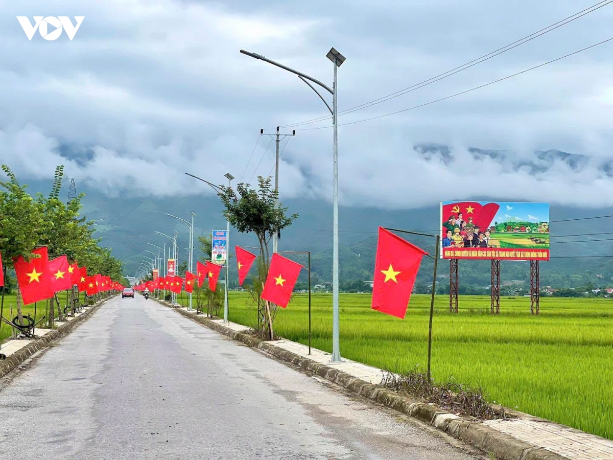 Dien bien ruc ro co hoa chao don quoc khanh 2 9 hinh anh 11