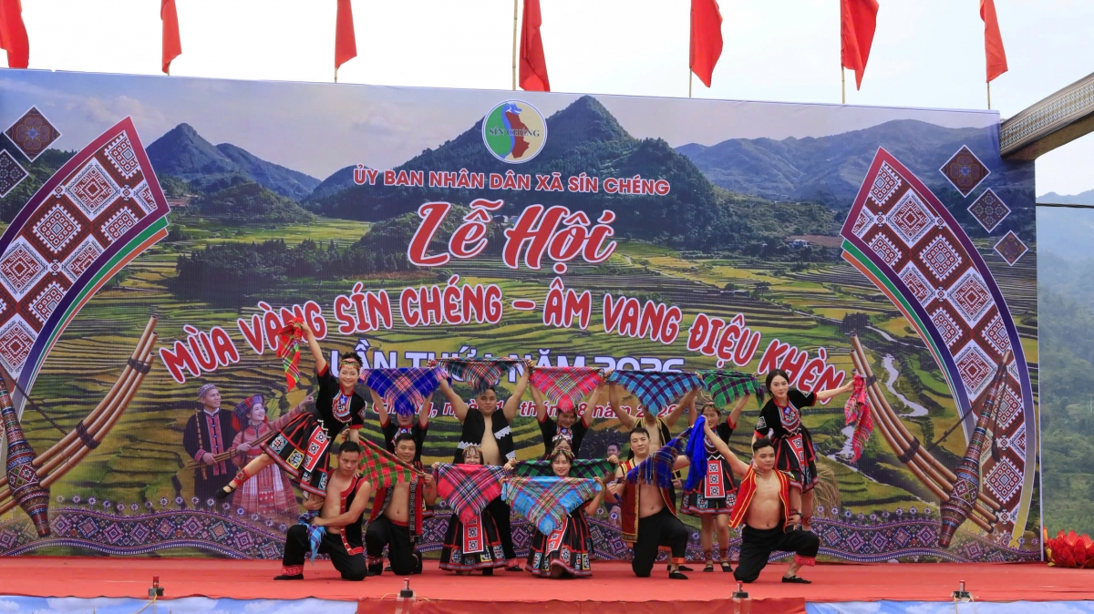 say dam le hoi mua vang xa sin cheng lan thu nhat nam 2026 tai lao cai hinh anh 8