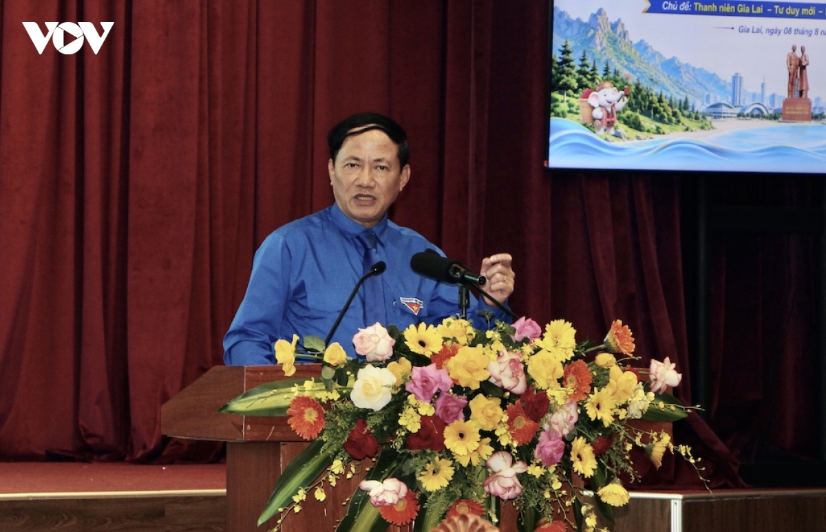 Chủ tịch UBND tỉnh Gia Lai đối thoại với thanh niên