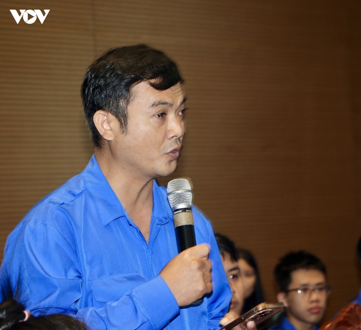 chu tich ubnd tinh gia lai doi thoai voi thanh nien hinh anh 2