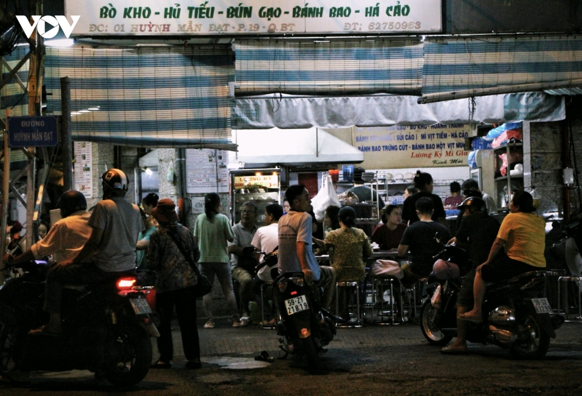nhung huong vi dua tp.hcm thanh thien duong am thuc duong pho hang dau the gioi hinh anh 3