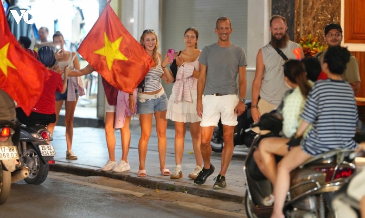 vietnam claim asean cup 2026 title after 2-2 second-leg draw with thailand picture 12