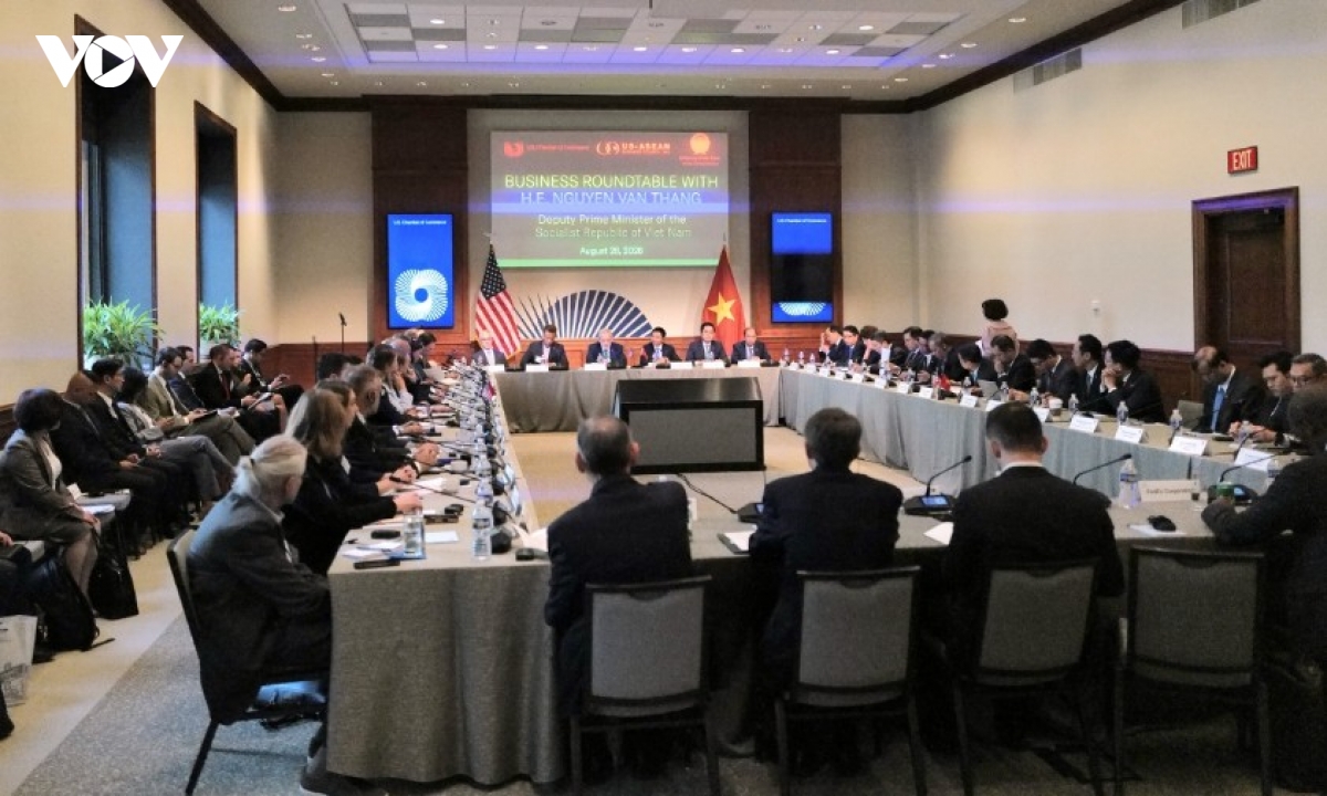 us businesses hail vietnam as bright spot among emerging markets picture 1