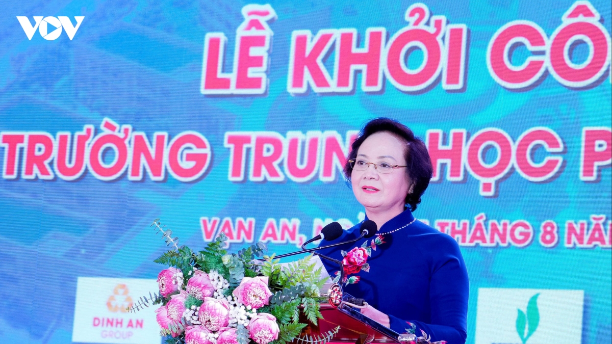Phó Thủ tướng dự Lễ Khởi công xây dựng Trường THPT Nam Đàn 1, tỉnh Nghệ An
