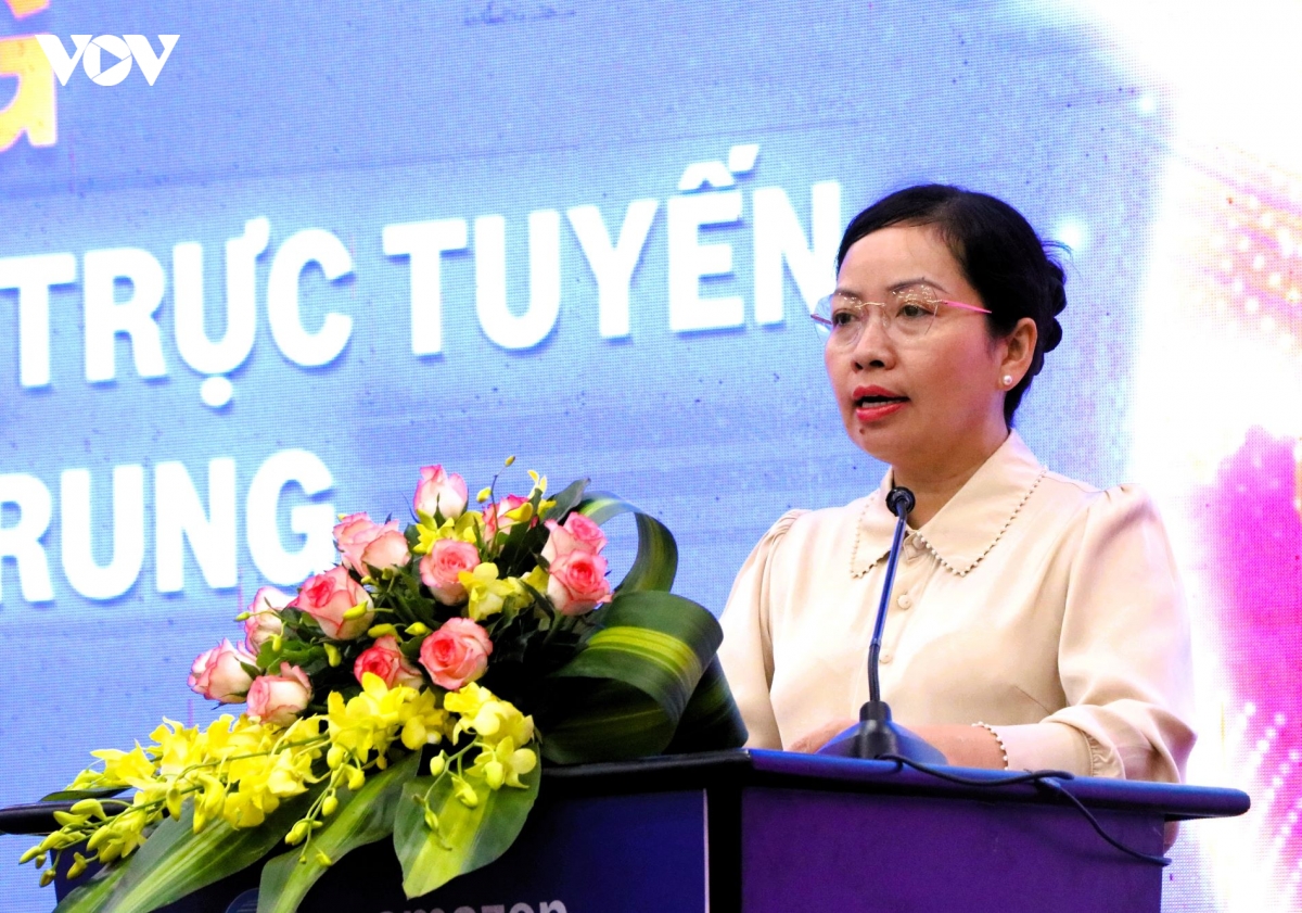 Da nang huong den trung tam xuat khau truc tuyen mien trung hinh anh 3