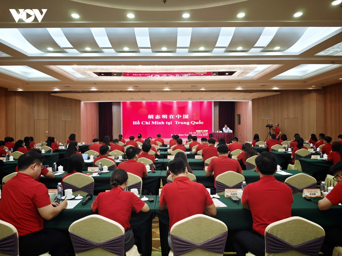 theo dau chan bac ho, thanh nien viet nam tiep noi ly tuong, kien tao hinh anh 1