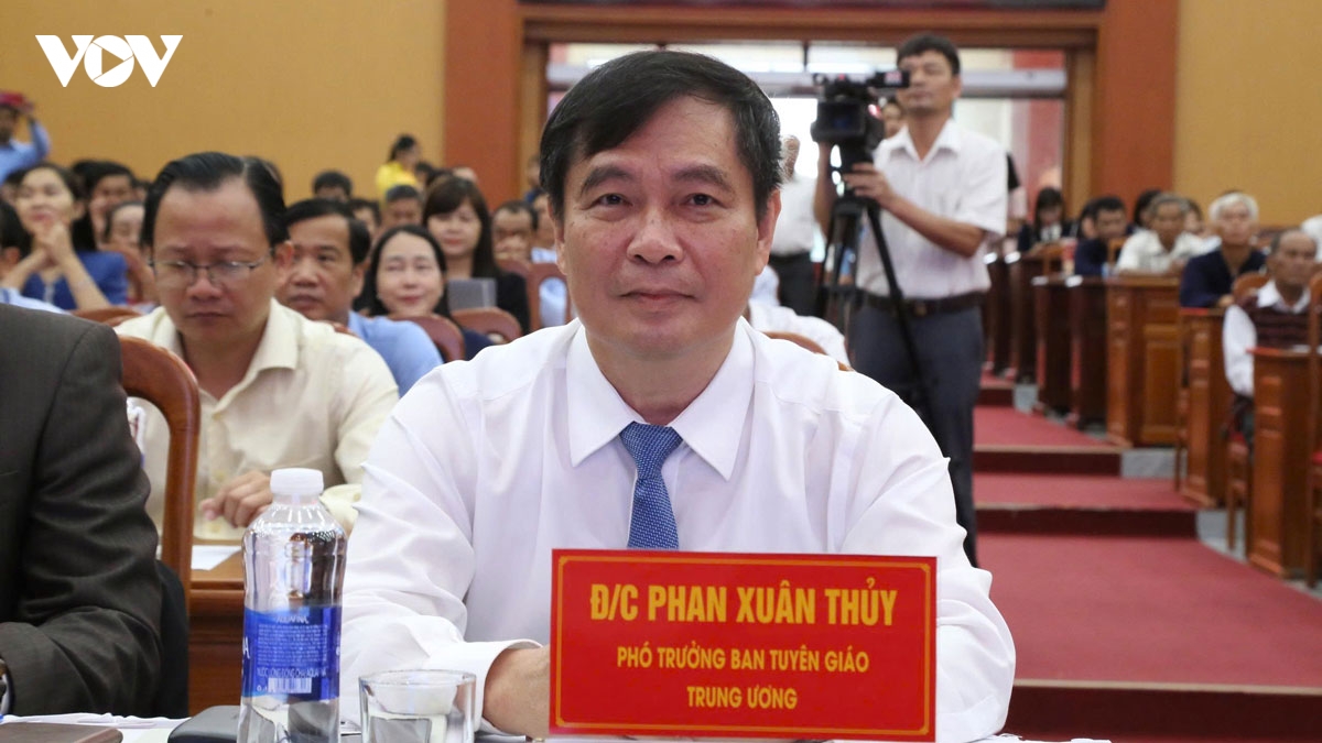 tang cuong tuyen truyen, bao ve vung chac bien gioi viet nam campuchia hinh anh 4