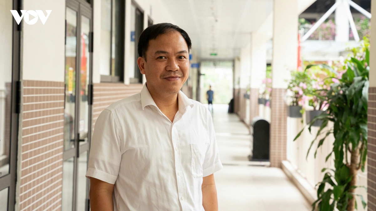 bua an ban tru ha noi siet chat tu dau vao den tung suat an hinh anh 2