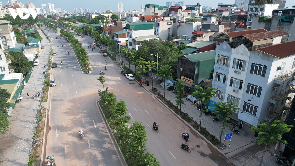 vanh dai 2,5 vua hoan thien da thanh duong van chuyen dat, bui phu nha dan hinh anh 10