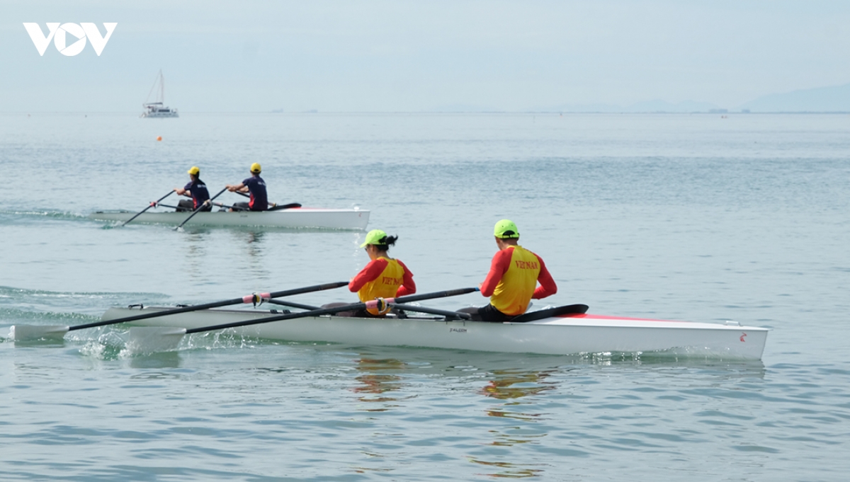 lan dau tien, giai dua thuyen rowing bien vo dich quoc gia to chuc tai Da nang hinh anh 2