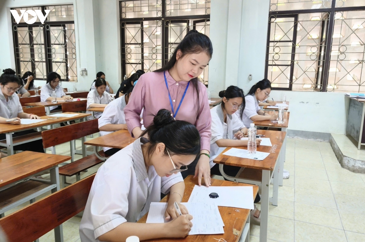 quang tri se som ban hanh khung tieu chi nhan su trong sap xep truong hoc hinh anh 2