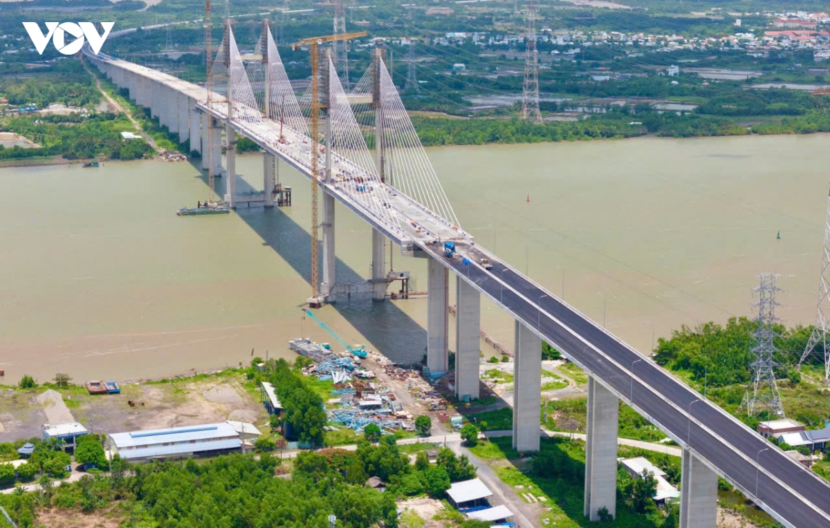 Day nhanh tien do thi cong cau phuoc khanh, noi cao toc Dong tay nam bo hinh anh 1