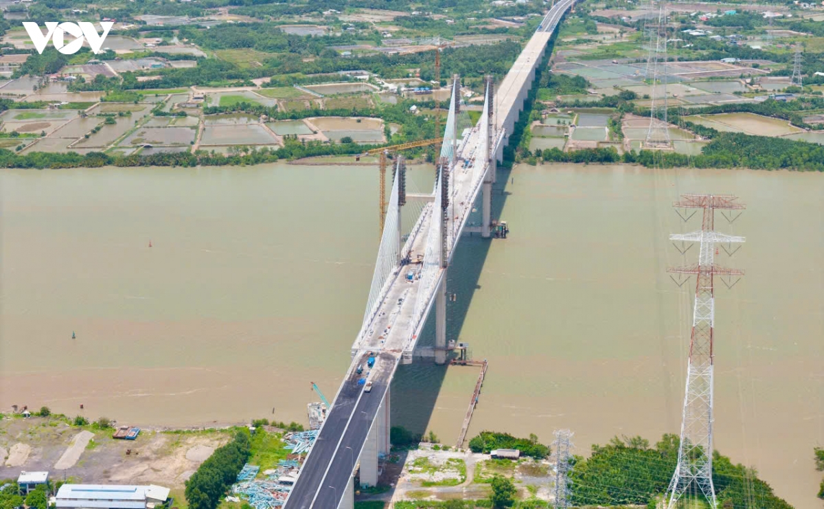 Day nhanh tien do thi cong cau phuoc khanh, noi cao toc Dong tay nam bo hinh anh 2